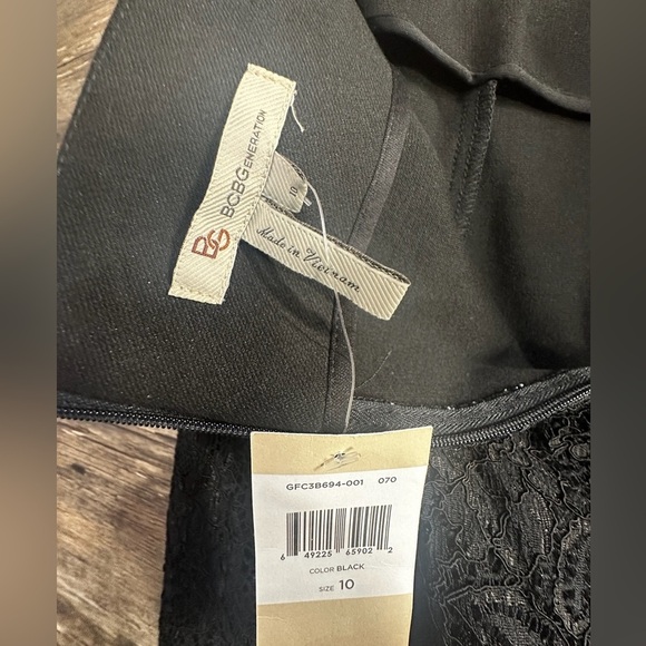 BCBG Black Lace Panel Pencil Skirt - Picture 8 of 8